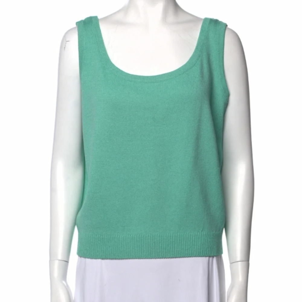 NEW St. John Collection Sleeveless Tank Top Sz Medium Green Wool Blend Knit